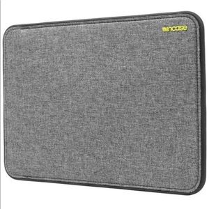 ICON Sleeve TENSAERLITE for MacBook Pro Retina 13